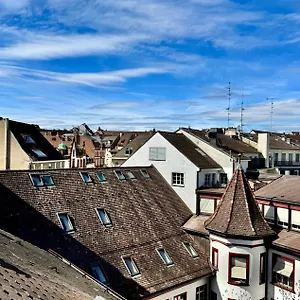  Apartment Center Rooftop With Oldtown View Schweiz